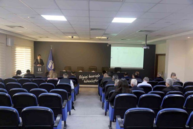 Subü’de 2021 Yılı Birim Performansları Değerlendirildi