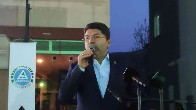 Tunç : "Arşivler Açık, Bütün Dünyanın Görüşüne Sunmuşuz Ama Arşive Bakan Yok"