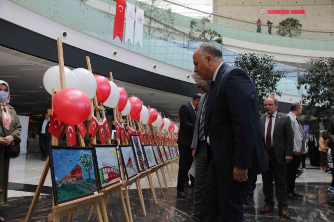 ‘Çocuk Gözünden Tren’ İsimli Resim Sergisi Ankara Tren Garı’nda Ziyaretçilerini Bekliyor