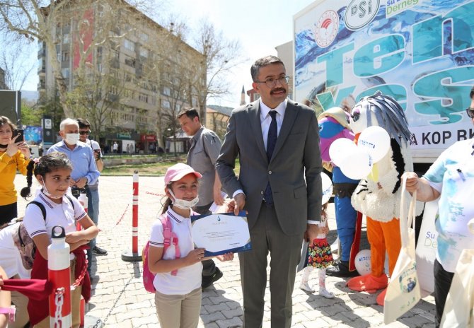Çevre Ve Su Bilinçlendirme Tırı Kütahya’da