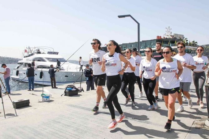 Ayşe Tolga Ve Müjde Uzman’dan Wings For Life’a Destek