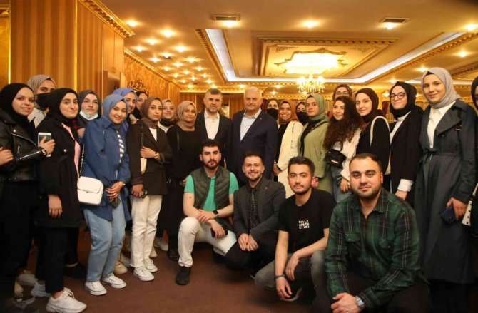 Cumhurbaşkanı Erdoğan’a Yazılan Mektuba Binali Yıldırım İmzası