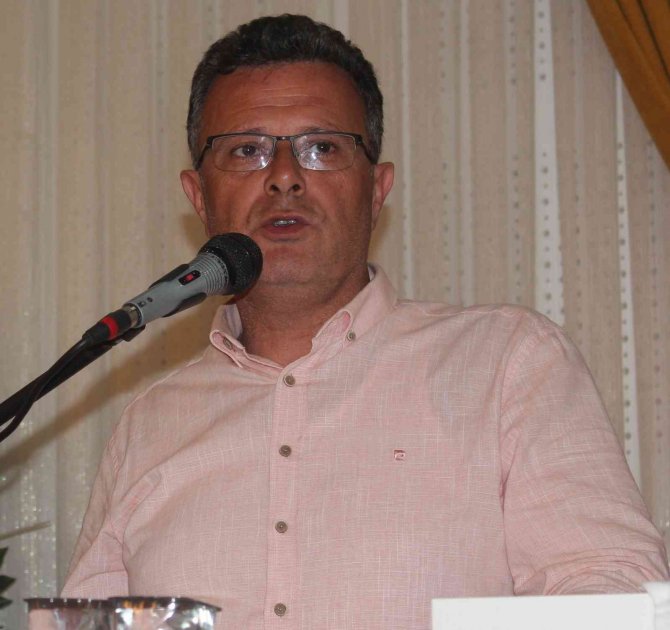 Üzümün Başkenti Alaşehir’de Üzüm Çalıştayı Yapıldı