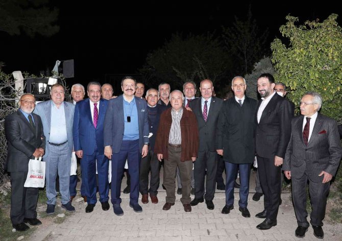 Ato Başkanı Baran, Bürokrasi, Siyaset, Akademi Ve İş Dünyasını İftarda Bir Araya Getirdi