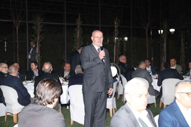 Ato Başkanı Baran, Bürokrasi, Siyaset, Akademi Ve İş Dünyasını İftarda Bir Araya Getirdi