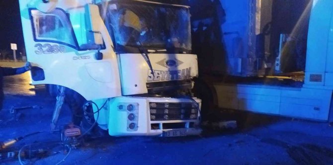 Tatvan’da Trafik Kazası: 1 Yaralı