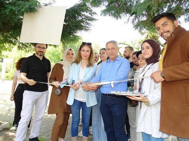 Fakülte Bahçesinde Sanat Müzesi