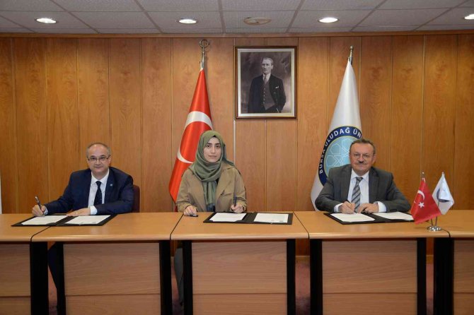 Buü Öğrencilerine Burs Ve Staj Desteği