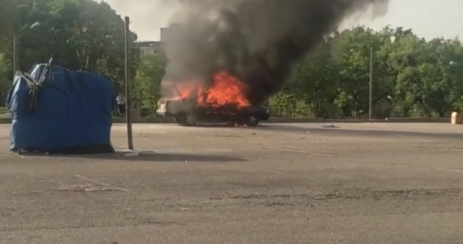 Lpg’li Araç Alev Topuna Döndü