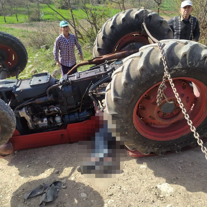 Bursa’da Traktör Devrildi: 1 Ölü, 1 Yaralı