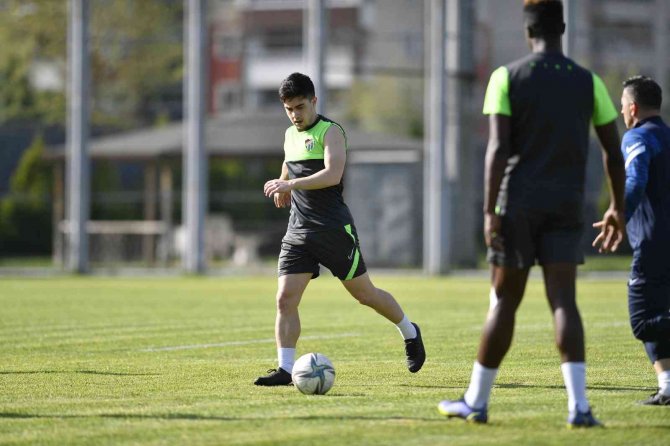 Bursaspor’da Manisa Fk Maçı Hazırlıkları Sürüyor
