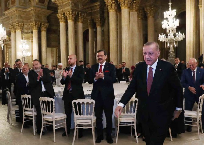 Cumhurbaşkanı Erdoğan: "Bu Adam Türkiye’nin Soros’uydu. Bu Adam Gezi Olaylarının Perde Arkasıydı, Koordinatörüydü"