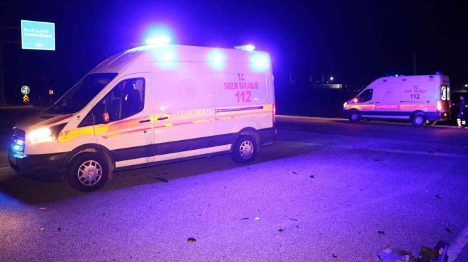 Edirne’de Trafik Kazası: 3 Yaralı