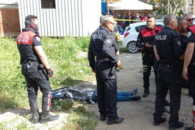 Balıkesir’de Tarih Öğretmeni Boş Arsada Ölü Bulundu