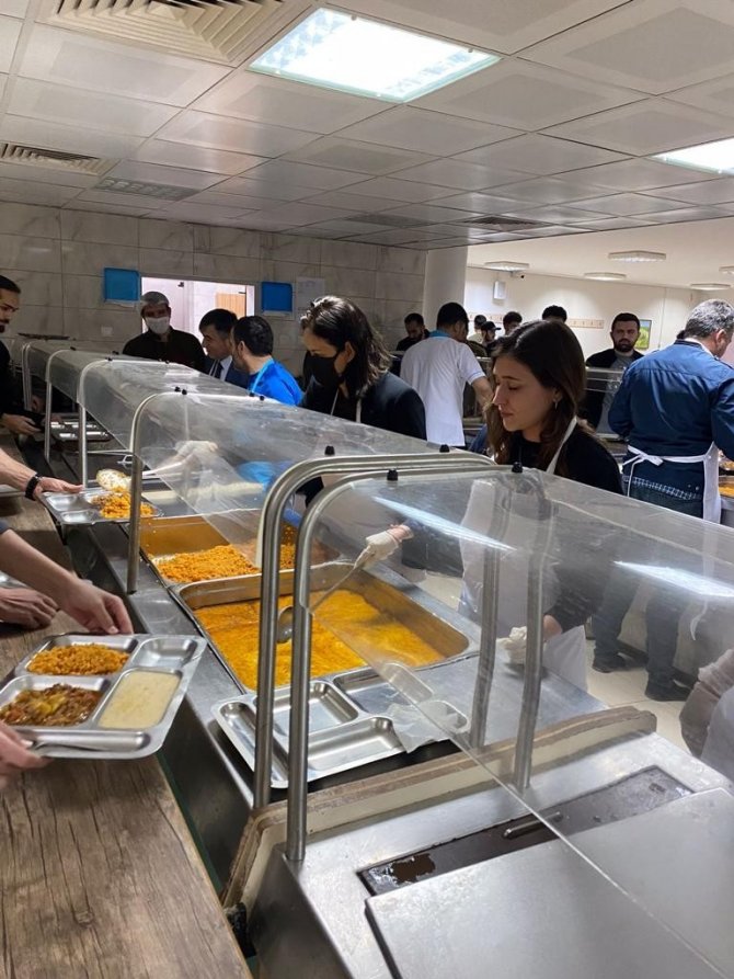 Fü Kadın Kolları Öğrencilerle İftarda Bulundu