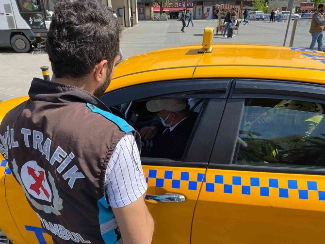 İ̇stanbul’da Taksicilere Ceza Yağdı