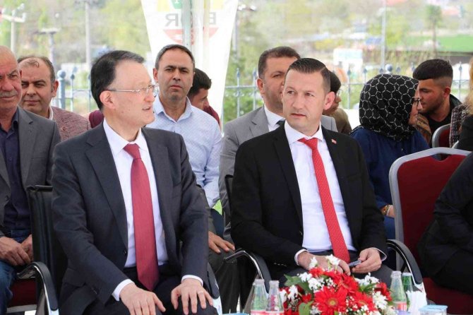 Japonya Büyükelçiliğinden Bor’a Meme Kanser Tarama Aracı Hibe Edildi