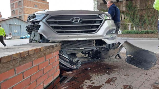 Samsun’da Kavşakta Kaza: 1 Yaralı