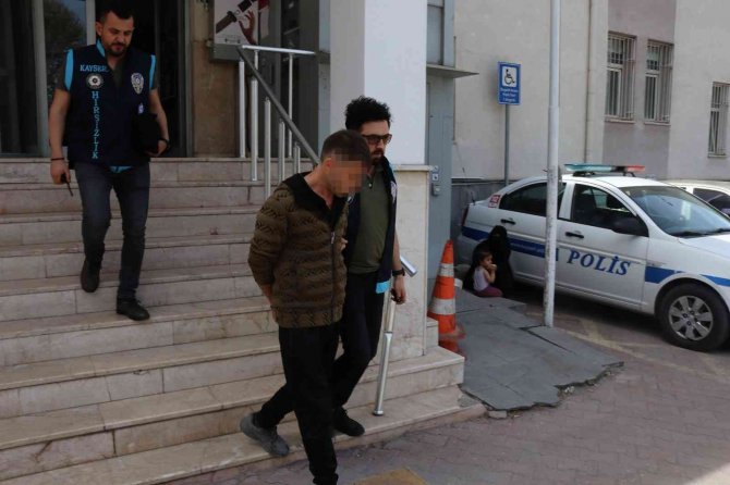Kayseri’de Boks Makinalarından 16 Bin Tl Çalan Şahıs Yakalandı