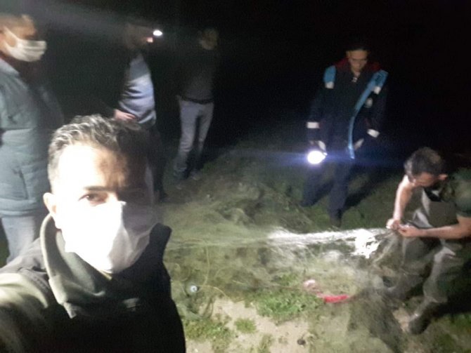 Konya’da Baraj Gölünde Balık Avlamak İçin Serili Ağlar Toplandı