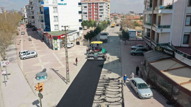 Başkan Kavuş Yol Yapım Çalışmalarını Yerinde İnceledi