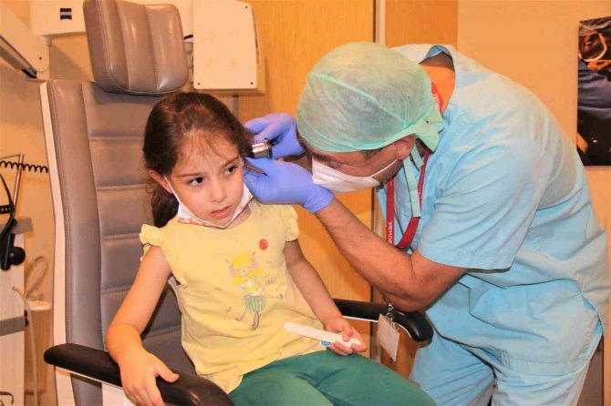 Uçak Seyahatlerinde Yaşanan Basınç Değişimi Vertigo Rahatsızlığını Tetikleyebilir