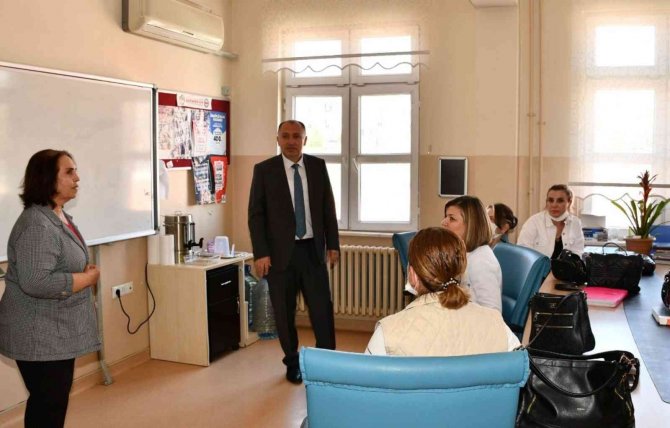 Meb’den Öğrencilere Ücretsiz Kaynak Kitap