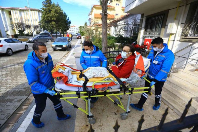 Büyükşehir Bayram Tatilinde Tüm Ekipleriyle Görevde