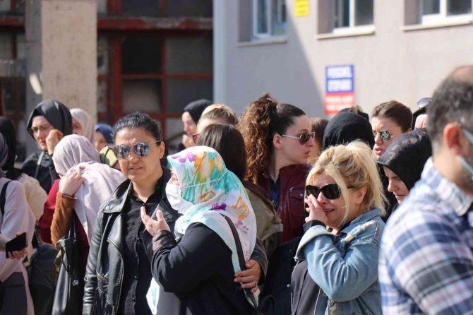 Kardeş Kurbanı Olan Mesai Arkadaşını Boğazı Düğümlenerek Anlattı