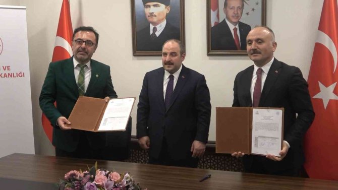 Bakan Varank: “Yalova Makine İ̇htisas Osb Şehrin Parlayan Yıldızlarından Bir Tanesi”