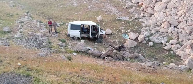 Şanlıurfa’da Feci Kaza: 2 Ölü, 5 Yaralı