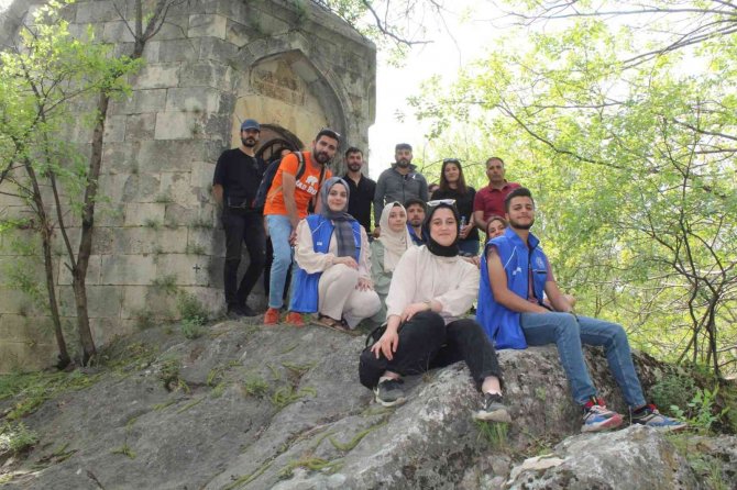 Üniversite Öğrencileri Çemişgezek İlçesini Gezdi