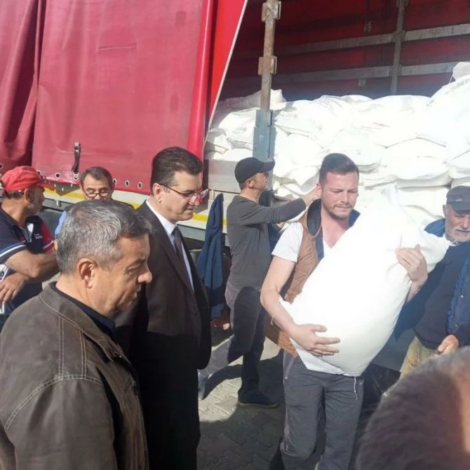 Kırklareli’nde 302 Arıcıya 108 Ton Şeker Dağıtıldı