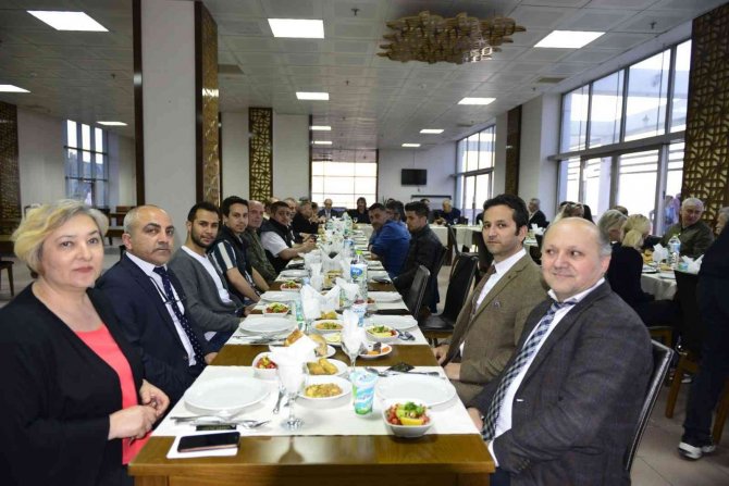 Rektör Özölçer, "Bundan Sonra Sıçrama Dönemi Gerçekleştirmek İstiyoruz"