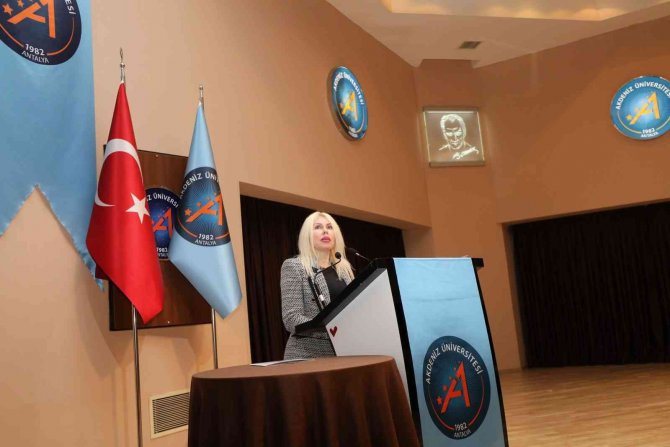 Aü’de Erken Bayramlaşma