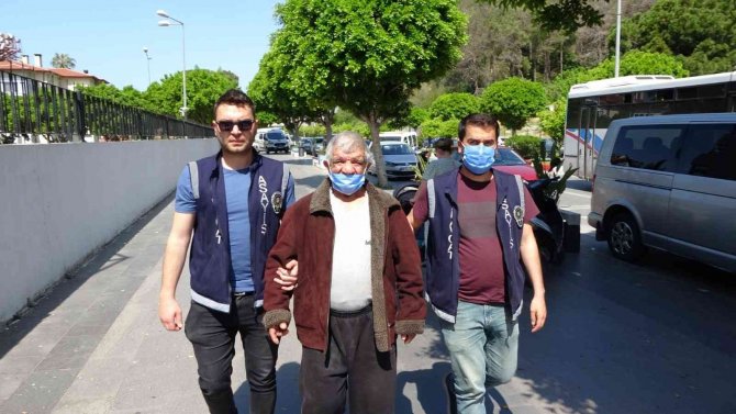 Odun Yüzünden Tartıştığı Komşusunu Öldüren Şahıs Tutuklandı