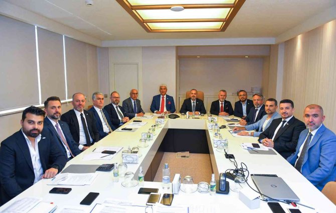 Bai̇b Yönetim Kurulu’nda Görev Dağılımı Yapıldı