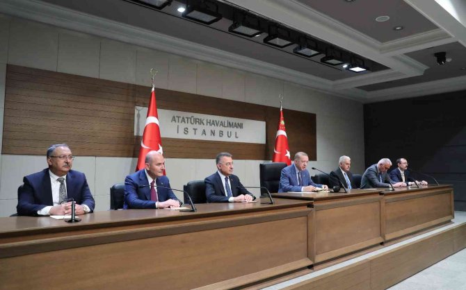 Cumhurbaşkanı Erdoğan: "Türk Yargısının Vermiş Olduğu Karara Herkes Saygı Duymak Mecburiyetinde"