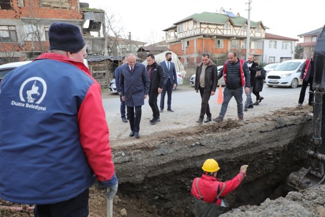 3 Ayda 10 Bin Metre Alt Yapı Hattı Döşendi