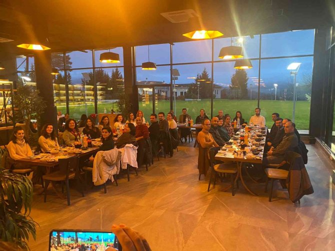 Belediye Yaptı, 5 Yıldızlı Tesis Her Akşam Tıklım Tıklım