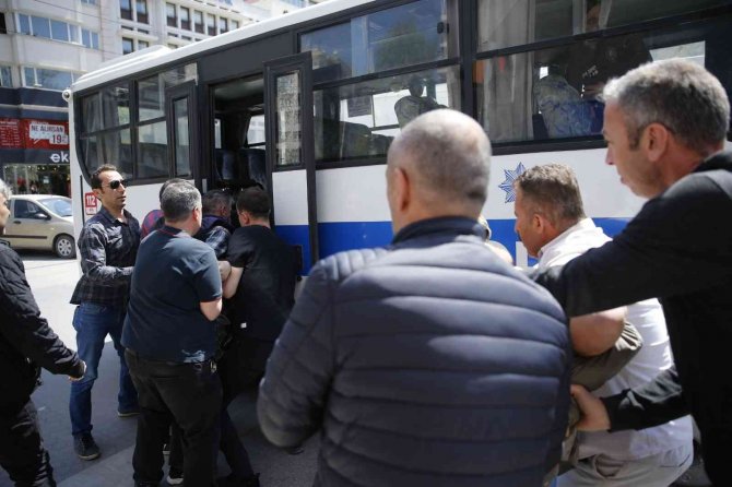 Tayad Üyesi 4 Kişi Gözaltına Alındı