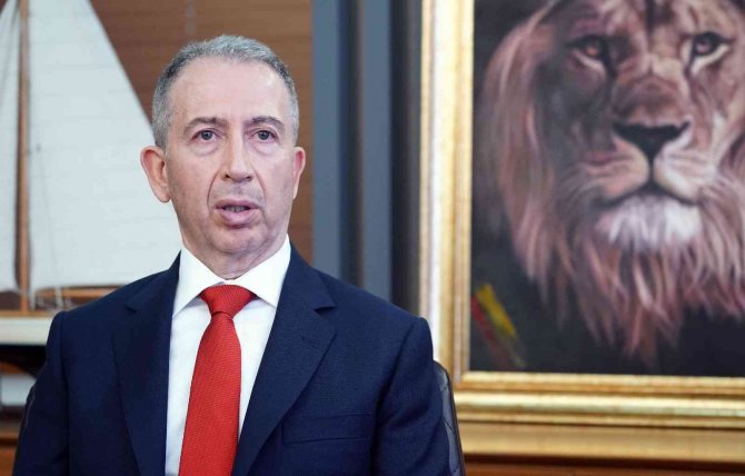 Metin Öztürk: "Türk Bir Teknik Direktöre Karar Verirsek Düşündüğümüz Kişi Okan Buruk"