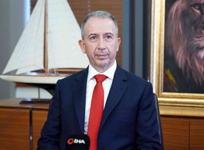 Metin Öztürk: "Türk Bir Teknik Direktöre Karar Verirsek Düşündüğümüz Kişi Okan Buruk"