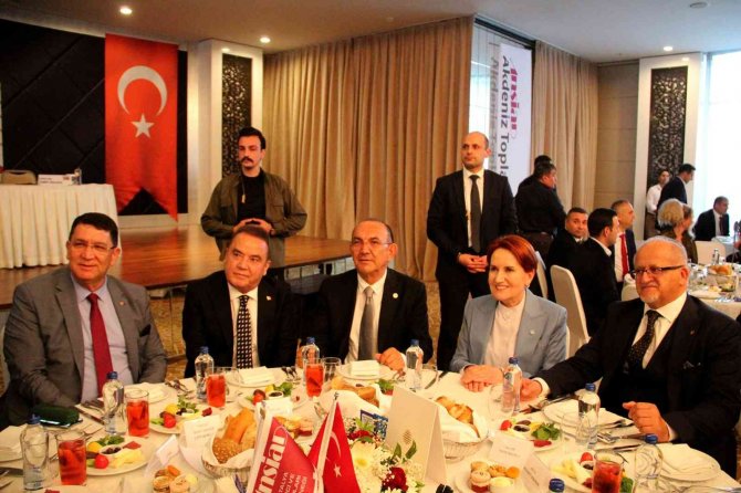 Akşener’den, Babacan Açıklaması