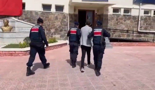 8 İlçede 63 Ayrı Hırsızlığa Karışan Karı-koca Yakalandı