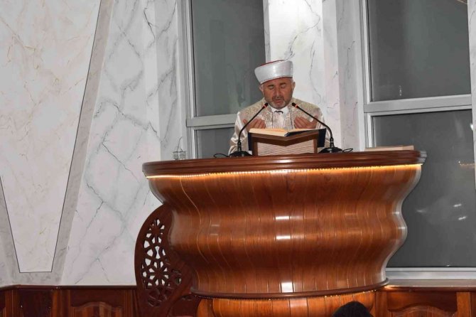 Samsun’da “1071 Hatim” Programında 20 Bin Hatmin Duası Yapıldı