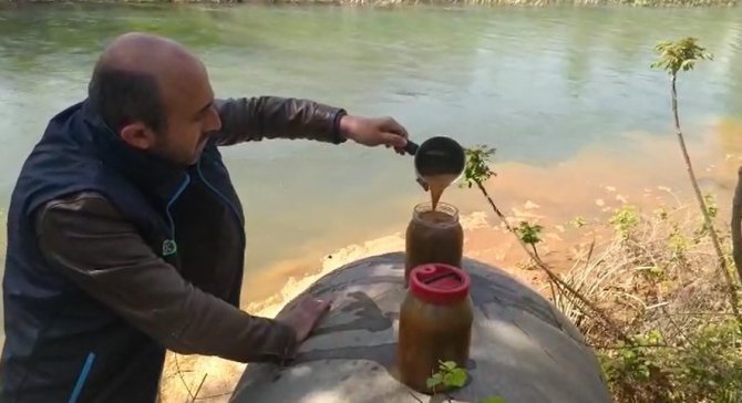Dev Firma, Dereye Atıklarını Boşaltırken Suçüstü Yakalandı