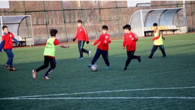 Küçük Yıldızlar Ligi Kuruluyor