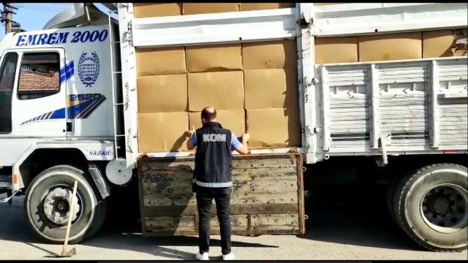 Mersin’de 5 Milyon Adet Dolu Makaron Ele Geçirildi