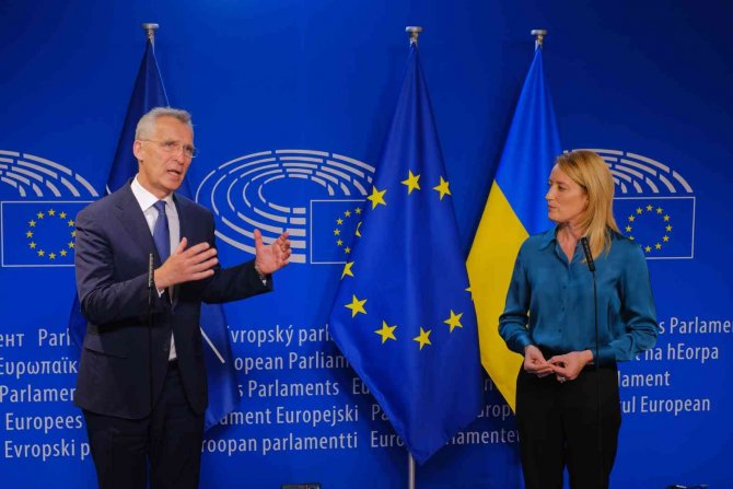 Nato: “Finlandiya Ve İ̇sveç Nato’ya Üyelik Başvurusunda Bulunursa Memnuniyetle Karşılanacak”